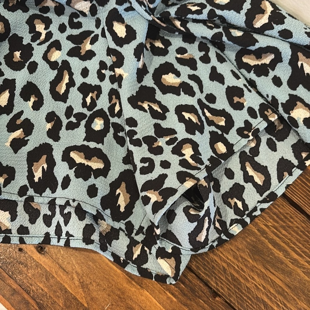 CY Fashion Boutique Animal Print Criss Cross Strap Romper - Picture 4 of 4